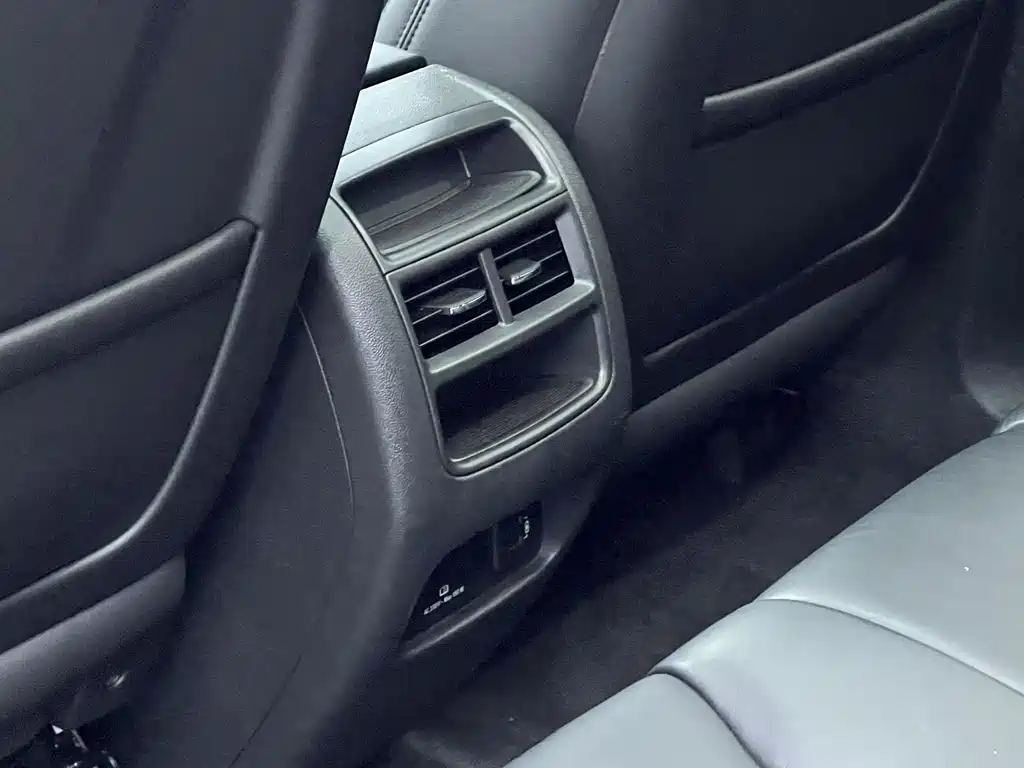 Cadillac Cadillac XT5 2018 28T AWD Luxury 2018 - thumbnail 18