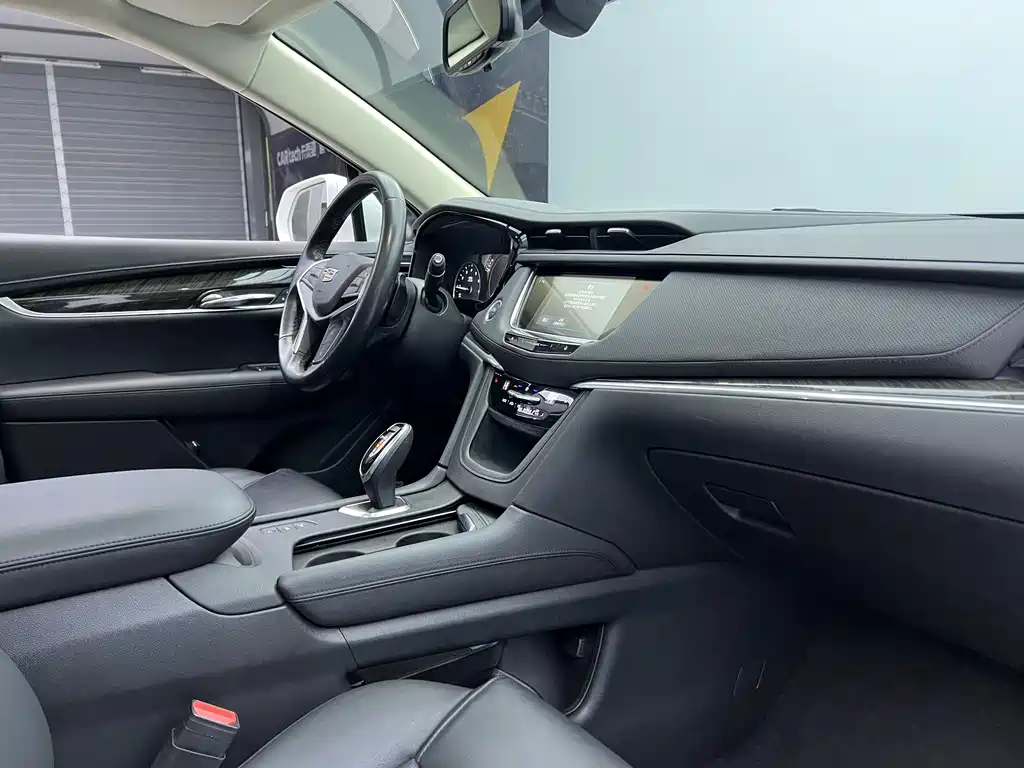 Cadillac Cadillac XT5 2018 28T AWD Luxury 2018 - thumbnail 23
