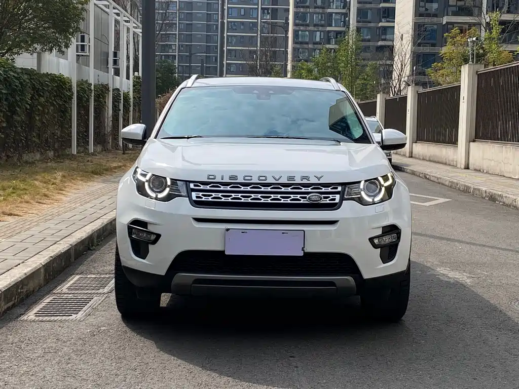 Land Rover Discovery Sport 2019 240PS HSE Edition China VI 2019 - thumbnail 2