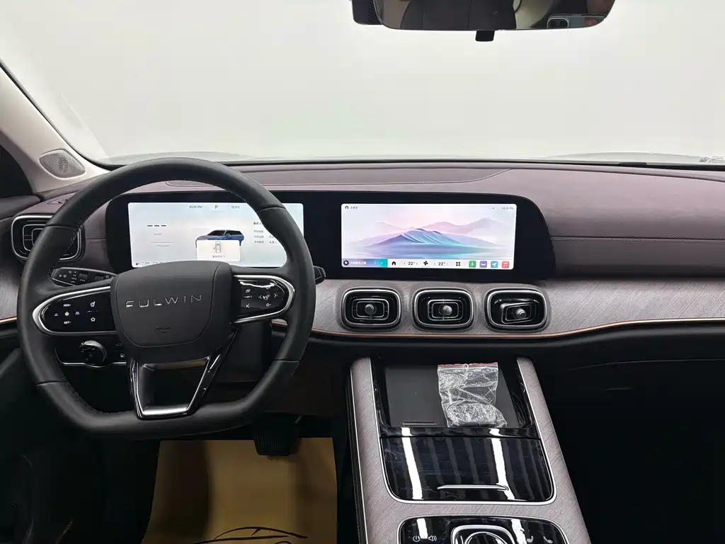 Chery Fengyun Chery风云T10 2024款 210 Luxury Edition Wait, I need to provide the internationally accepted model name. The Chery Arrizo T10 is the international name for this model. Chery Arrizo T10 2024 210 Luxury Edition 2024 - thumbnail 11