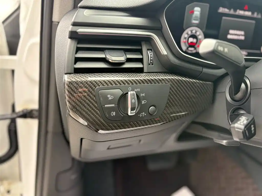 Audi Audi A4L 2020 45 TFSI quattro Premium Dynamic Edition 2021 - thumbnail 13