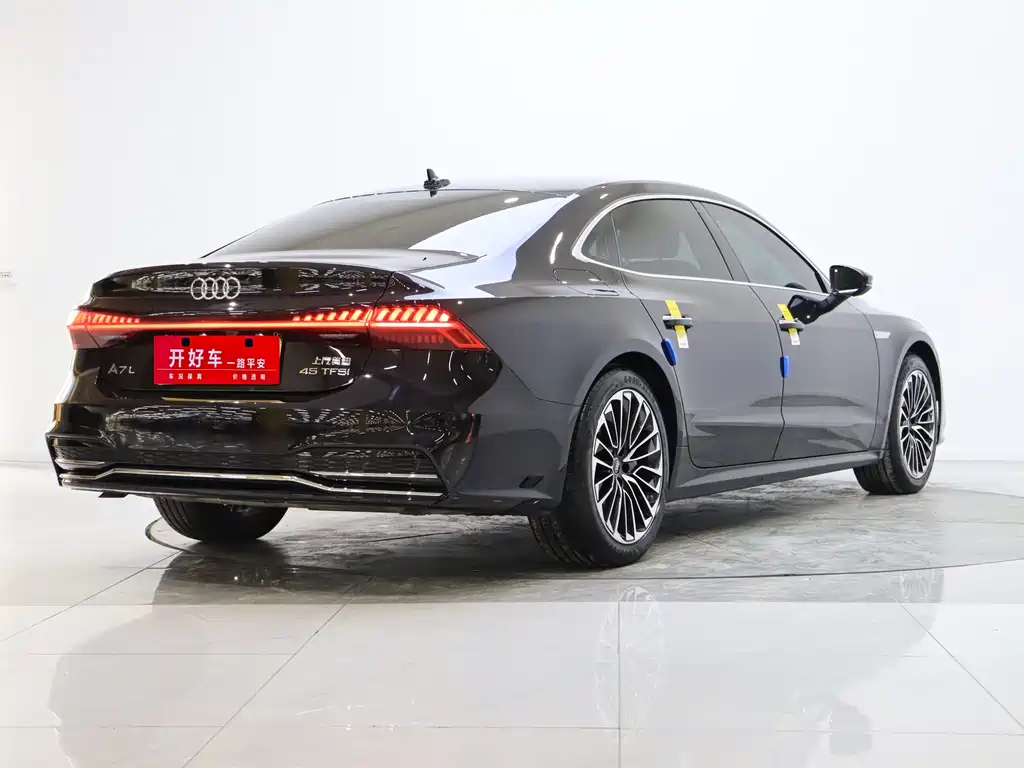 Audi Audi A7L 2024 45 TFSI Luxury Edition 2024 - thumbnail 4