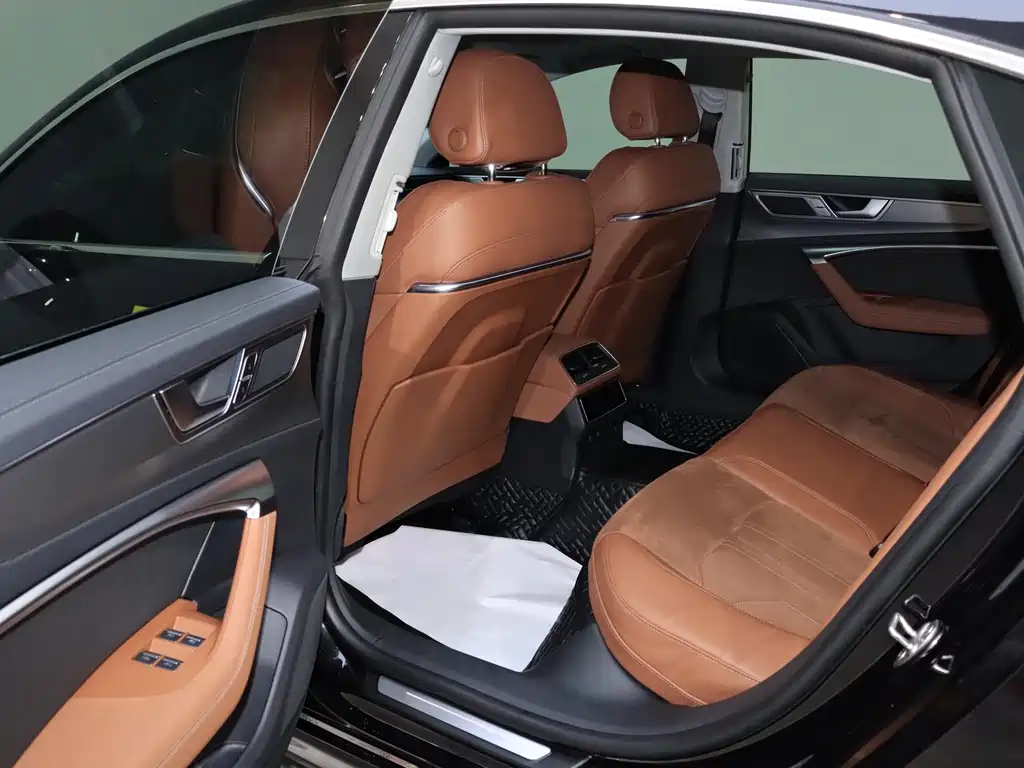 Audi Audi A7L 2024 45 TFSI Luxury Edition 2024 - thumbnail 16
