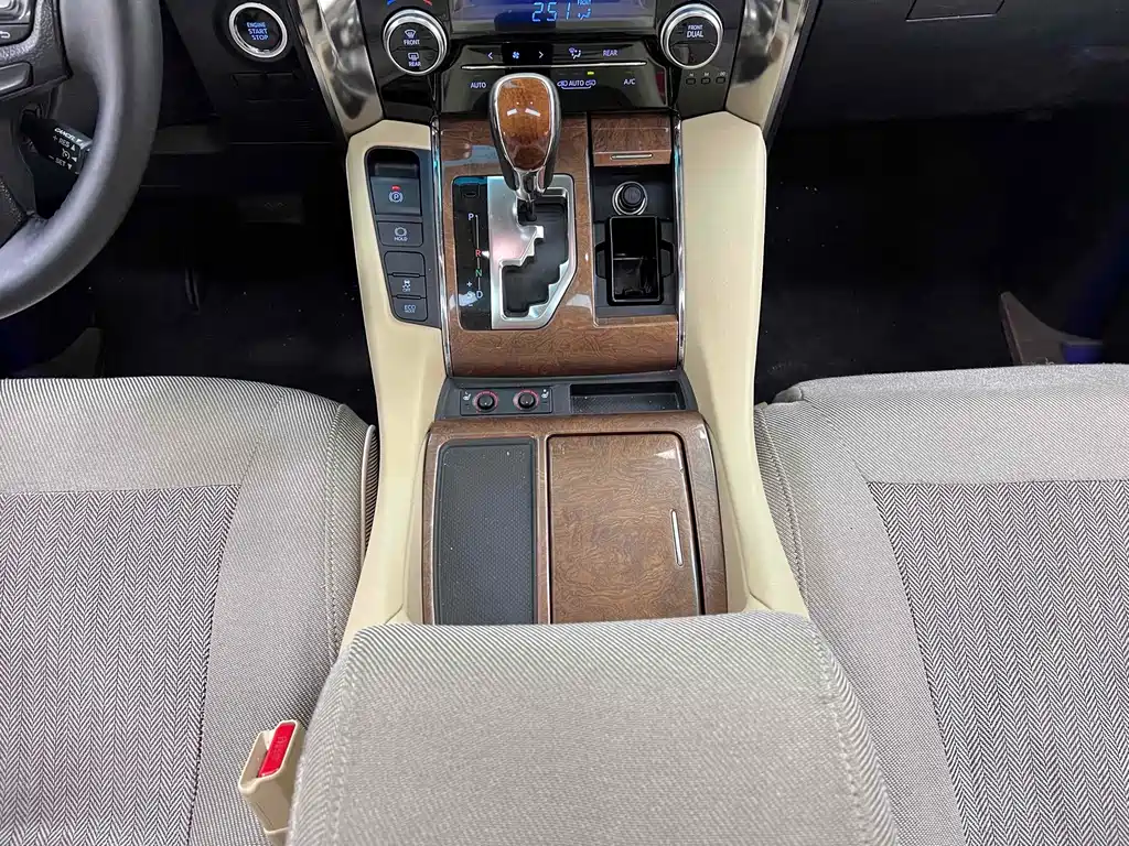 Toyota Alphard 2015 3.5L Prestige Edition 2016 - thumbnail 10