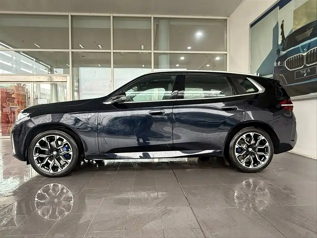 BMW BMW X3 2025 xDrive30L Premium M Sport Package 2025 - thumbnail 2