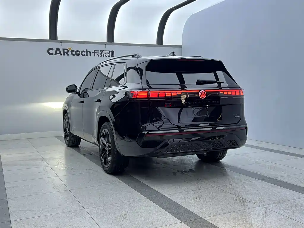 Volkswagen Teramont 2025 Teramont Pro 450TSI 4Motion Climbing Edition 2025 - thumbnail 5