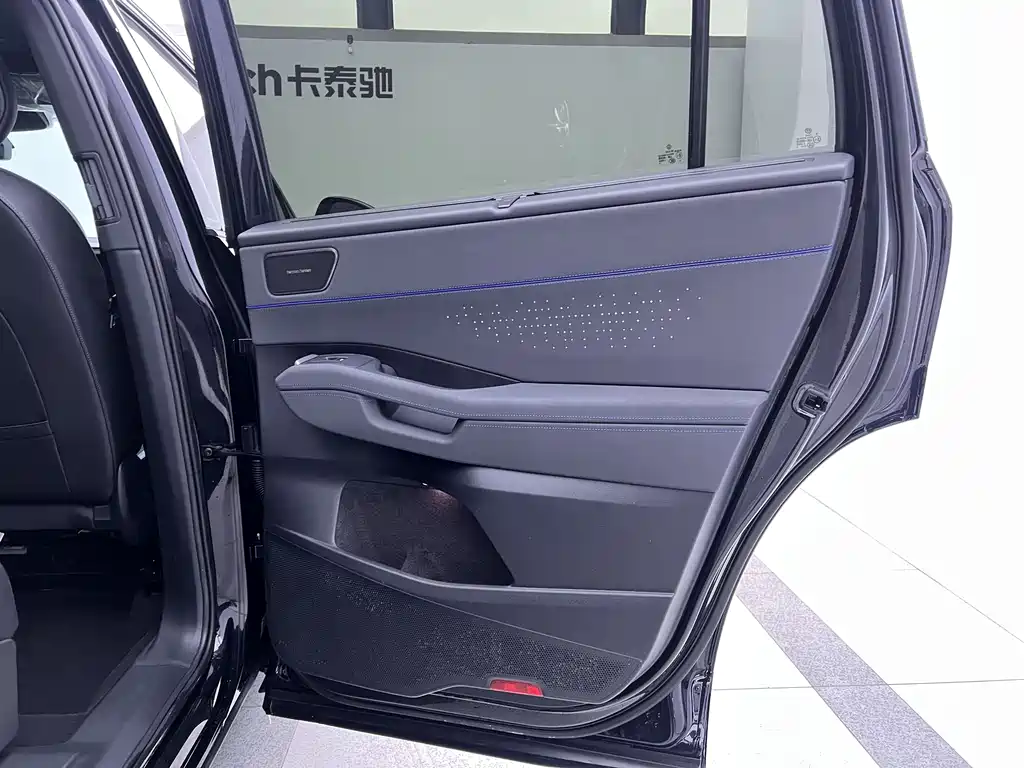 Volkswagen Teramont 2025 Teramont Pro 450TSI 4Motion Climbing Edition 2025 - thumbnail 20