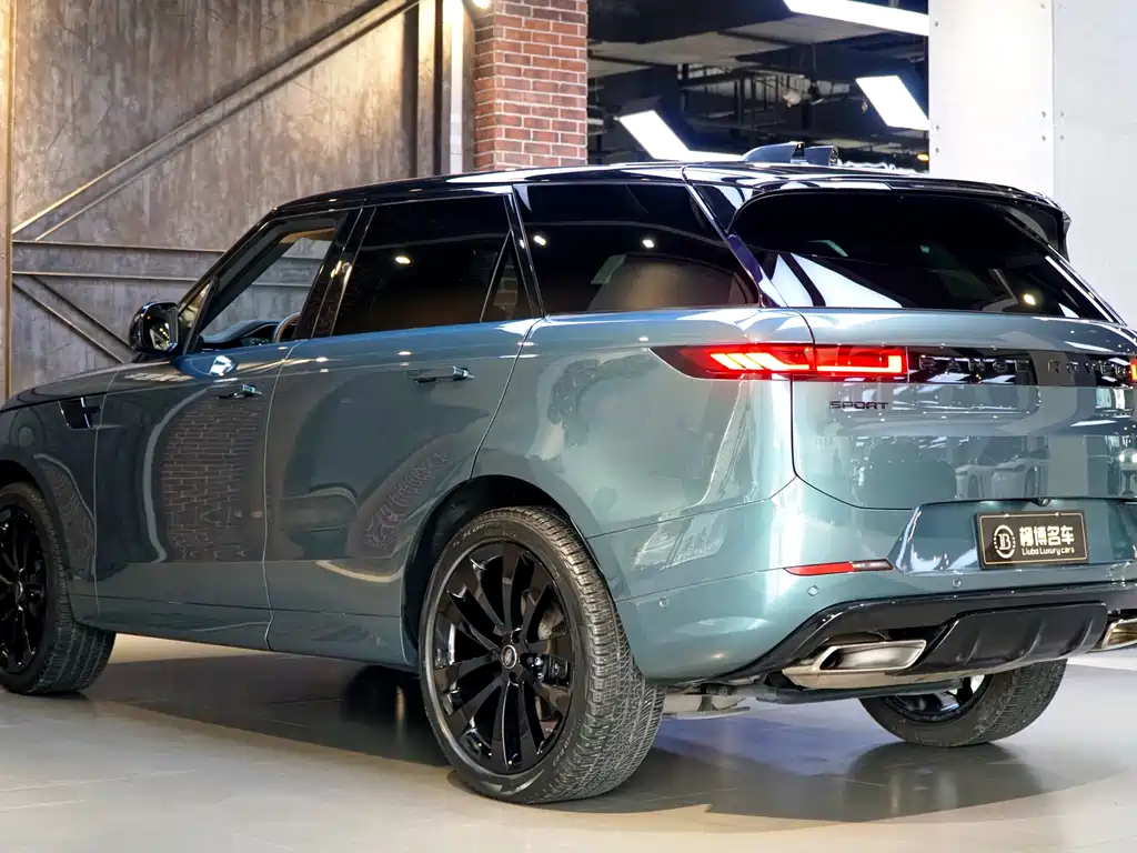 Land Rover Range Rover Sport 2023 400PS Dynamic SE 2022 - thumbnail 4