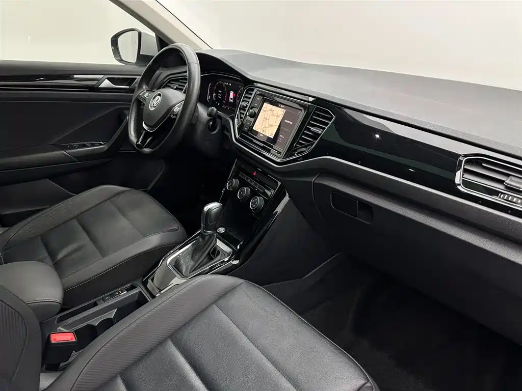 Volkswagen T-ROC 2021 Facelift 280TSI DSG FWD Comfort Intelligent Connectivity Edition 2020 - thumbnail 16