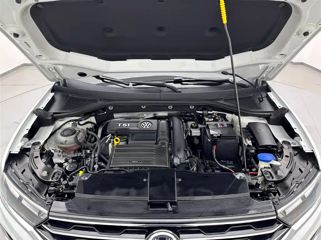 Volkswagen T-ROC 2021 Facelift 280TSI DSG FWD Comfort Intelligent Connectivity Edition 2020 - thumbnail 25