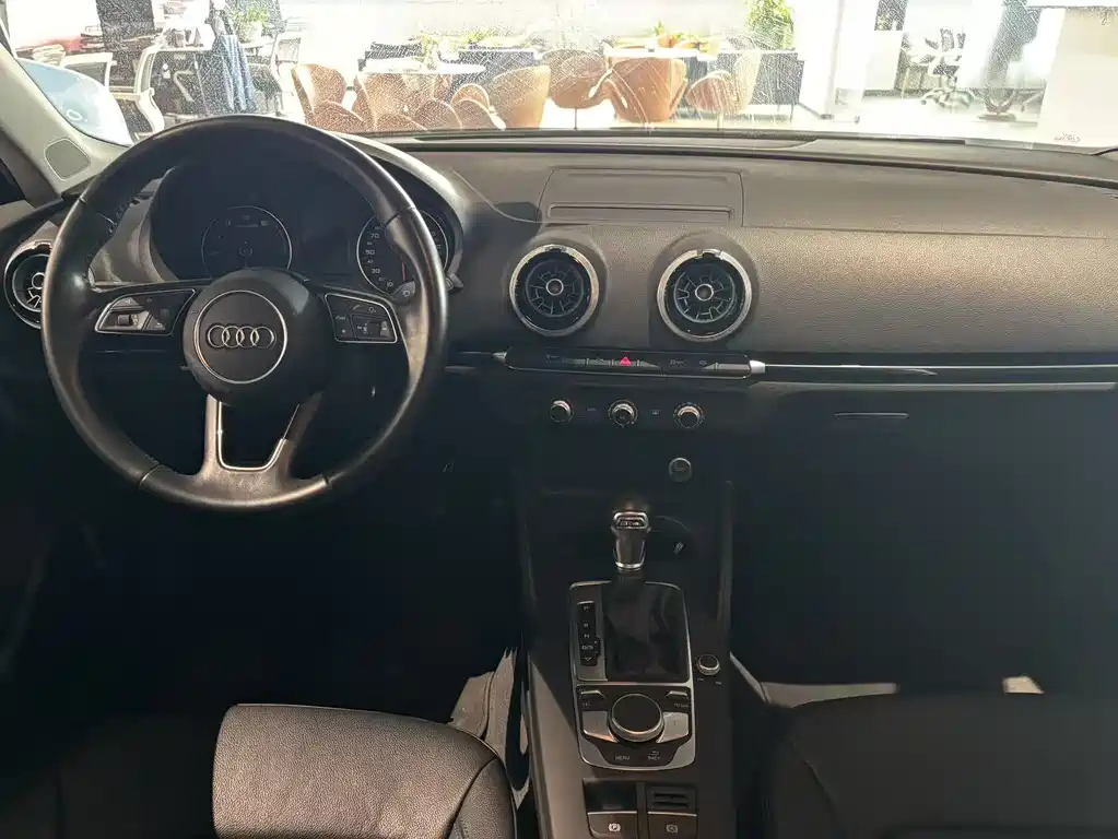Audi Audi A3 2018 30th Anniversary Edition Limousine 35 TFSI Fashion Model 2018 - thumbnail 10