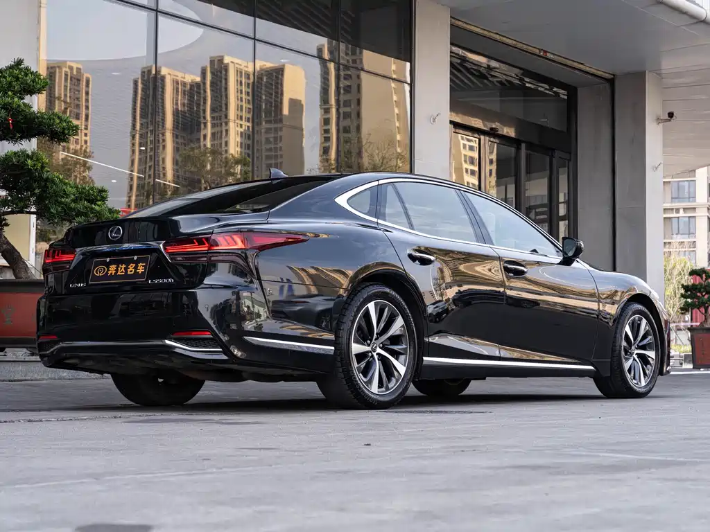 Lexus Lexus LS 500h Premier 2021 2021 - thumbnail 3