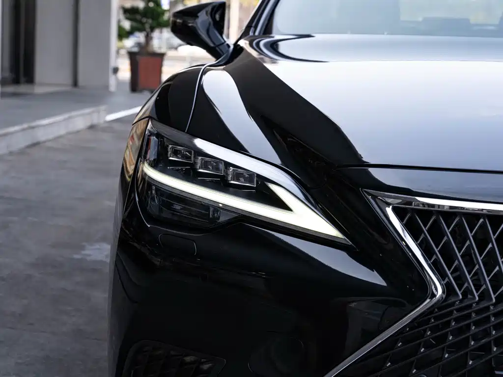 Lexus Lexus LS 500h Premier 2021 2021 - thumbnail 6