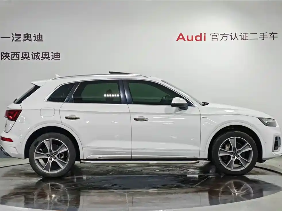 Audi Audi Q5L 2022 45T Premium Dynamic Model 2022 - thumbnail 3