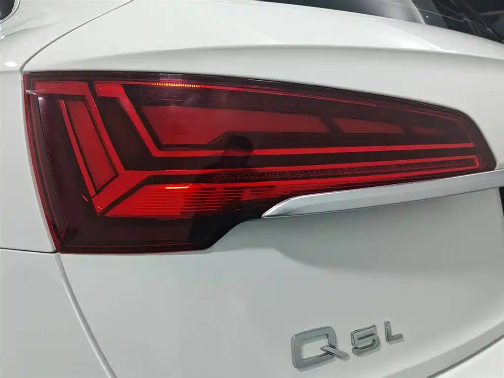 Audi Audi Q5L 2022 45T Premium Dynamic Model 2022 - thumbnail 14