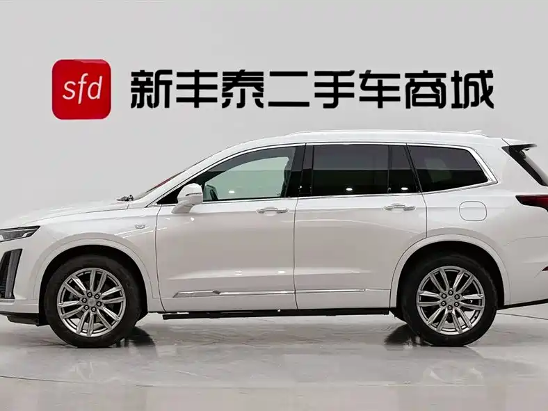 Cadillac Cadillac XT6 2022 2.0T Six-seat AWD Luxury 120th Anniversary Limited Edition 2023 - thumbnail 4