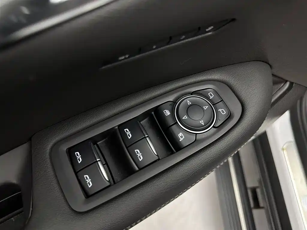 Cadillac Cadillac XT6 2022 2.0T Six-seat AWD Luxury 120th Anniversary Limited Edition 2023 - thumbnail 24