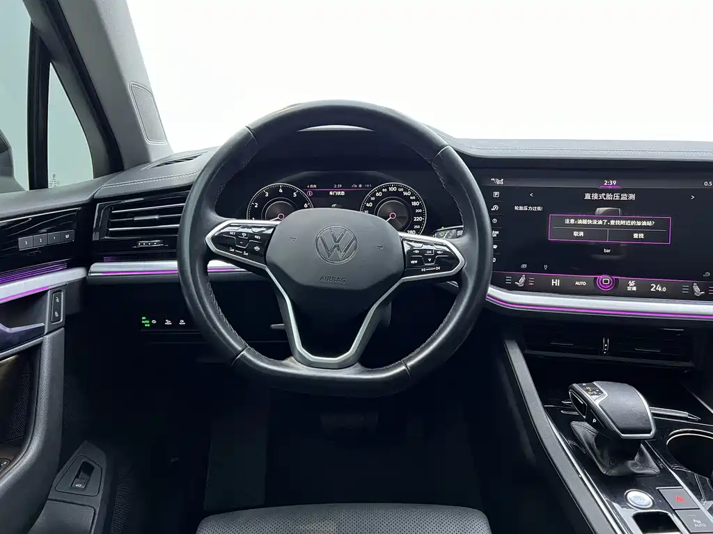 Volkswagen Volkswagen Touareg 2021 3.0TSI R-Line Sport Package 2022 - thumbnail 24