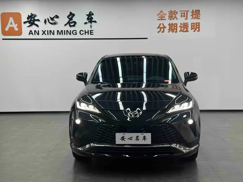 Toyota Venza 2022 2.0L CVT FWD Premium Edition 2023 - thumbnail 4