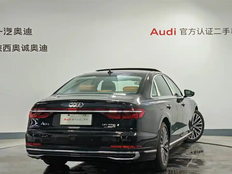 Audi Audi A8 2025 A8L 50 TFSI quattro Premium Selection 2026 - thumbnail 4