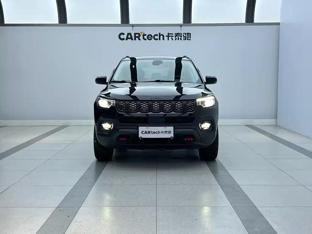 Jeep Jeep Cherokee 2021 220T Automatic Elite Edition 2021 - thumbnail 2