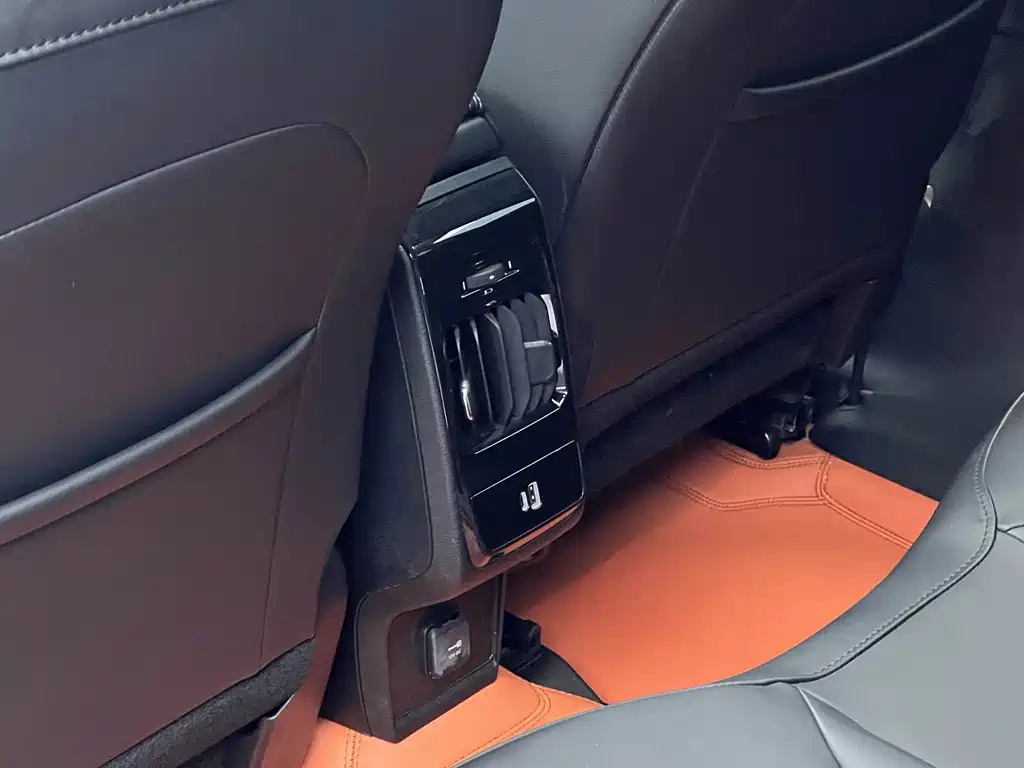 Jeep Jeep Cherokee 2021 220T Automatic Elite Edition 2021 - thumbnail 23