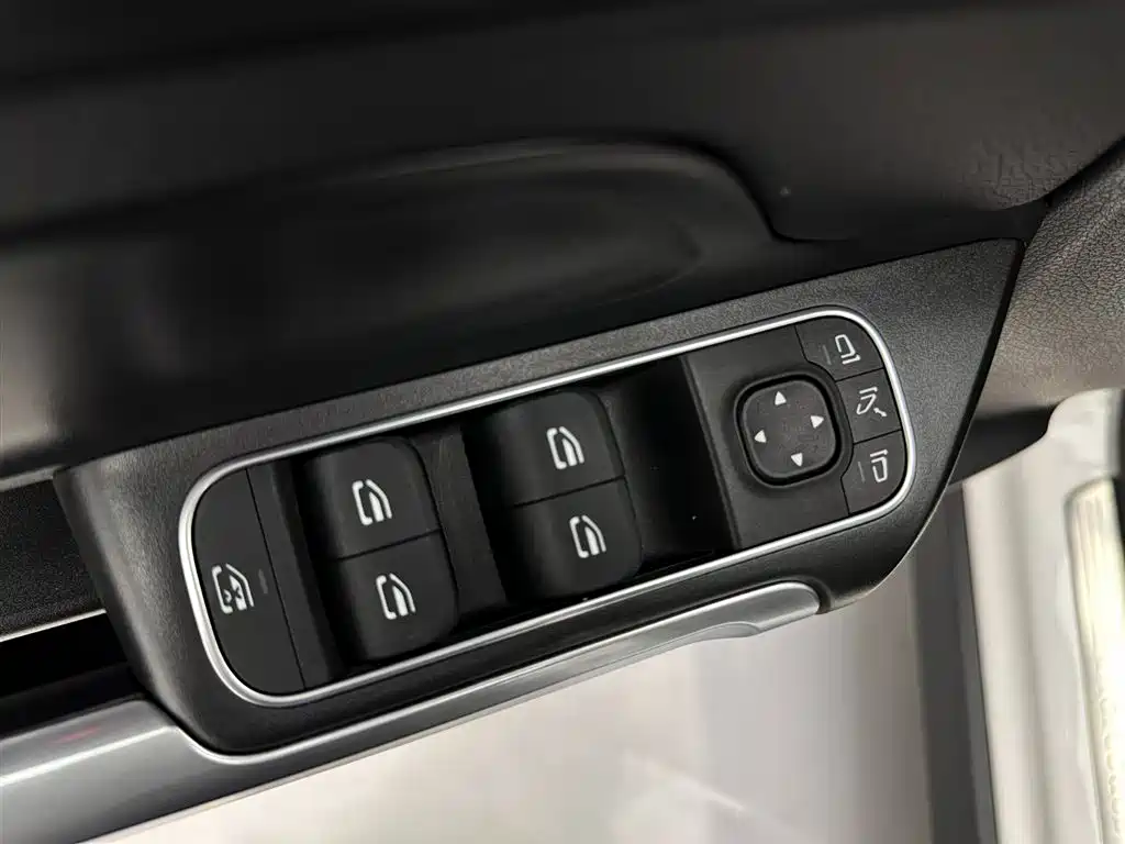 Mercedes-Benz Mercedes-Benz GLB 2022 GLB 220 4MATIC 2023 - thumbnail 25