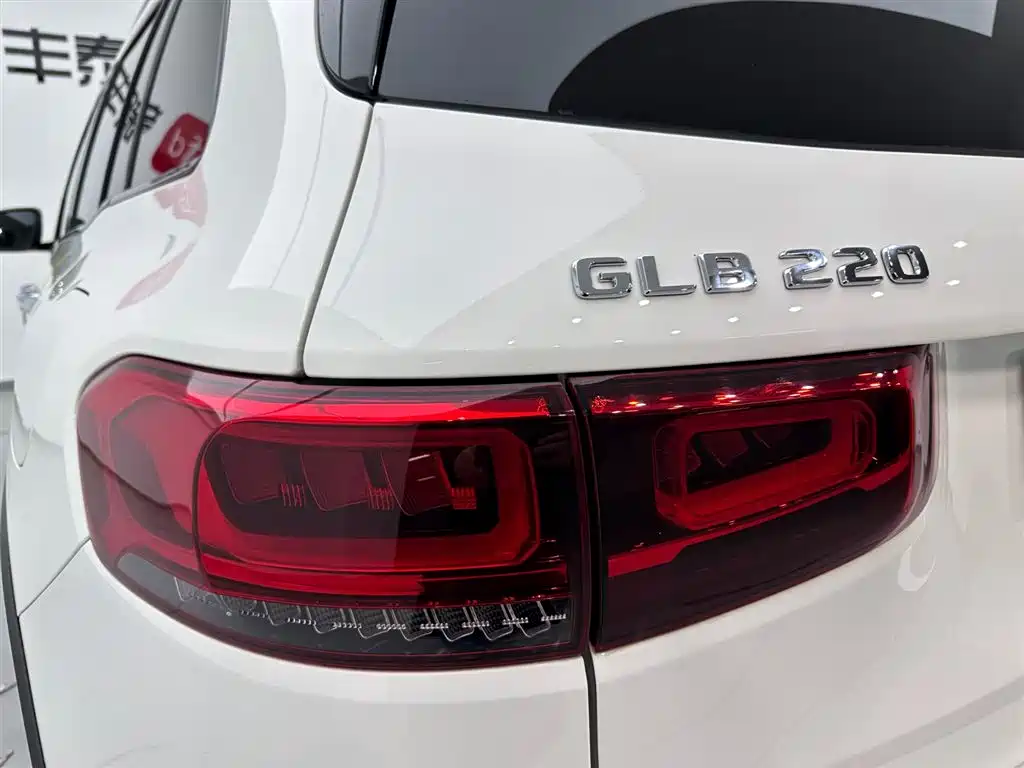 Mercedes-Benz Mercedes-Benz GLB 2022 GLB 220 4MATIC 2023 - thumbnail 29