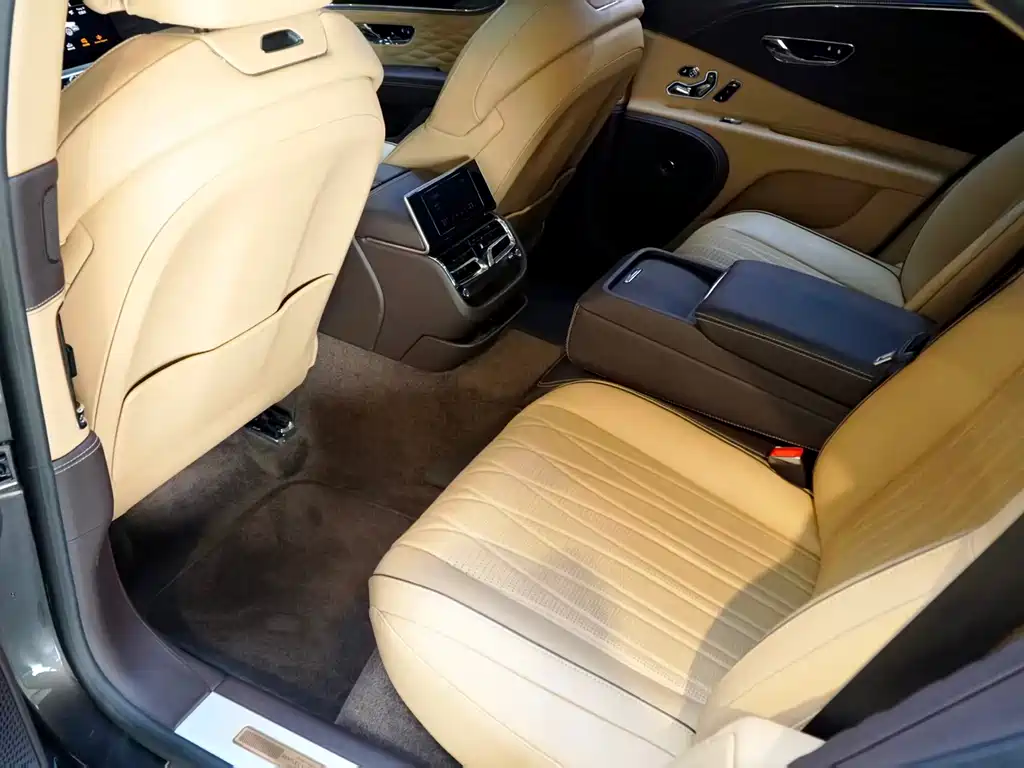 Bentley Bentley Flying Spur 2022 4.0T V8 Standard Edition 2023 - thumbnail 7