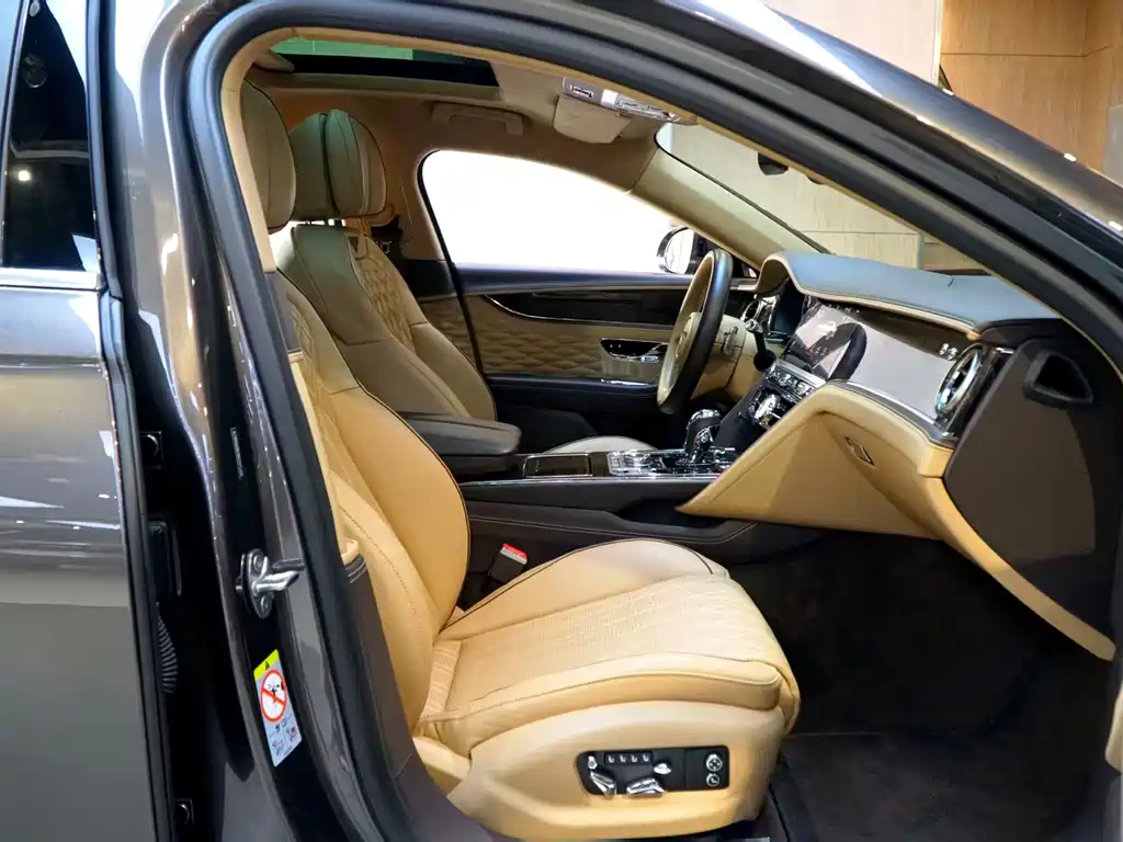 Bentley Bentley Flying Spur 2022 4.0T V8 Standard Edition 2023 - thumbnail 12
