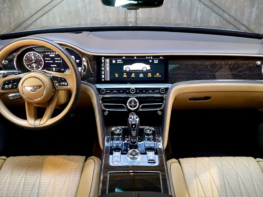 Bentley Bentley Flying Spur 2022 4.0T V8 Standard Edition 2023 - thumbnail 14