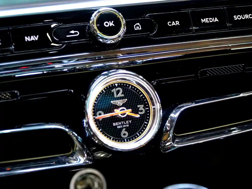 Bentley Bentley Flying Spur 2022 4.0T V8 Standard Edition 2023 - thumbnail 19
