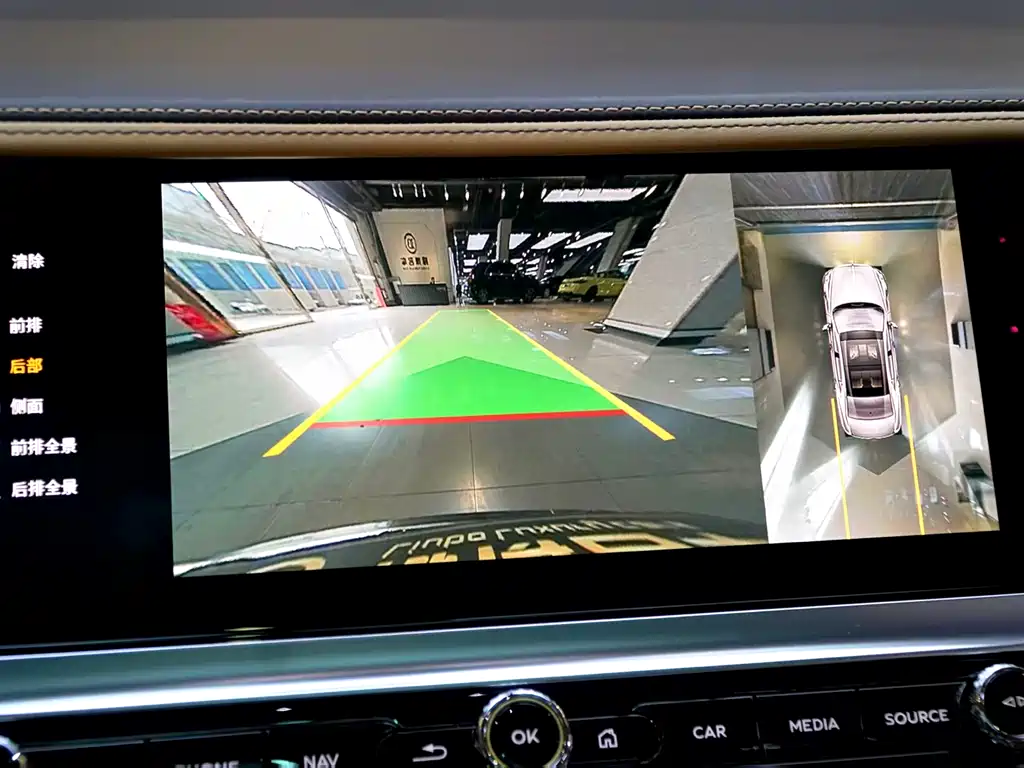 Bentley Bentley Flying Spur 2022 4.0T V8 Standard Edition 2023 - thumbnail 23