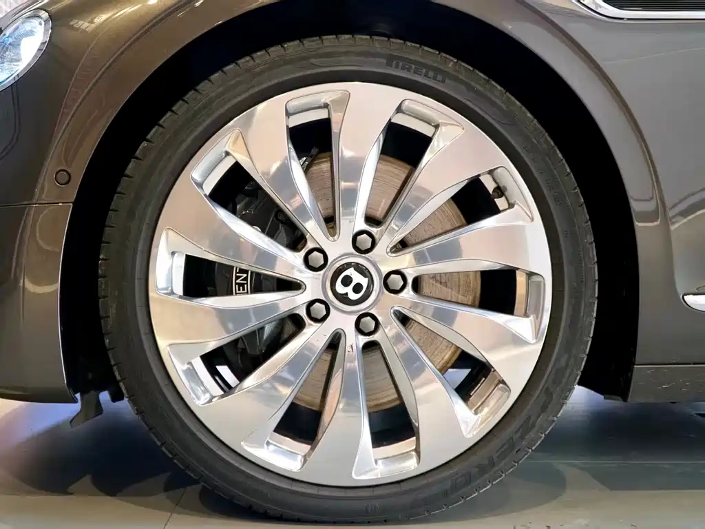 Bentley Bentley Flying Spur 2022 4.0T V8 Standard Edition 2023 - thumbnail 26