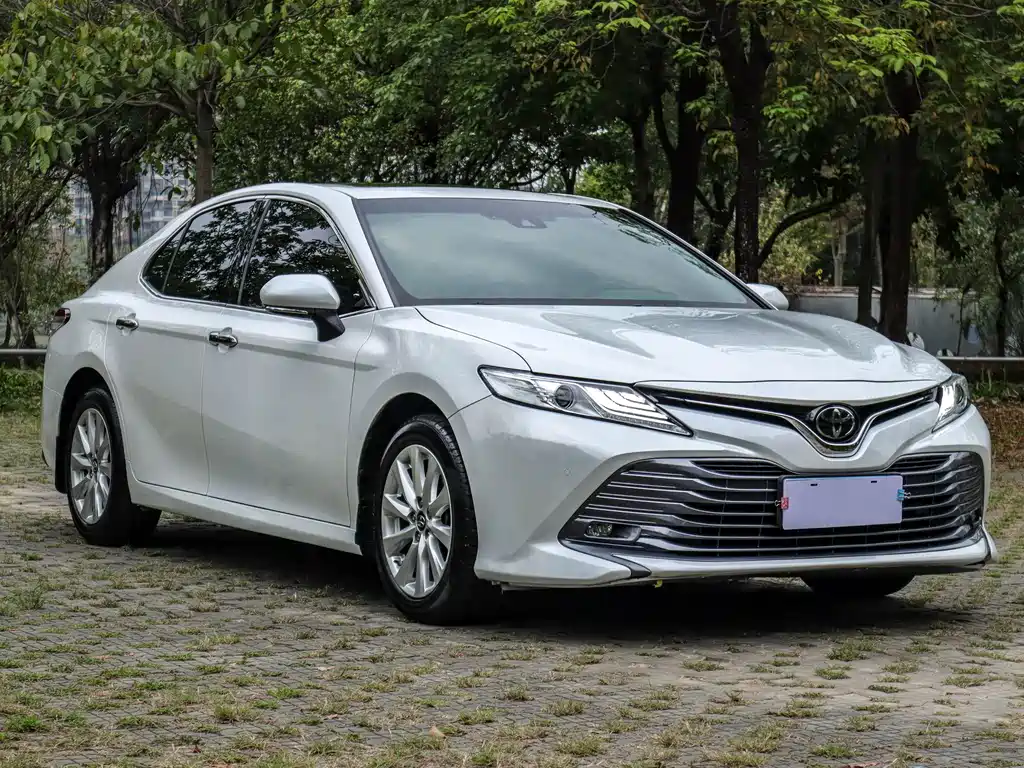Toyota Toyota Camry 2019 Facelift 2.0G Luxury Edition 2020 - thumbnail 3