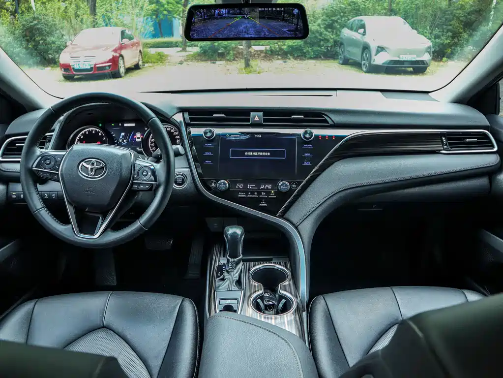 Toyota Toyota Camry 2019 Facelift 2.0G Luxury Edition 2020 - thumbnail 18