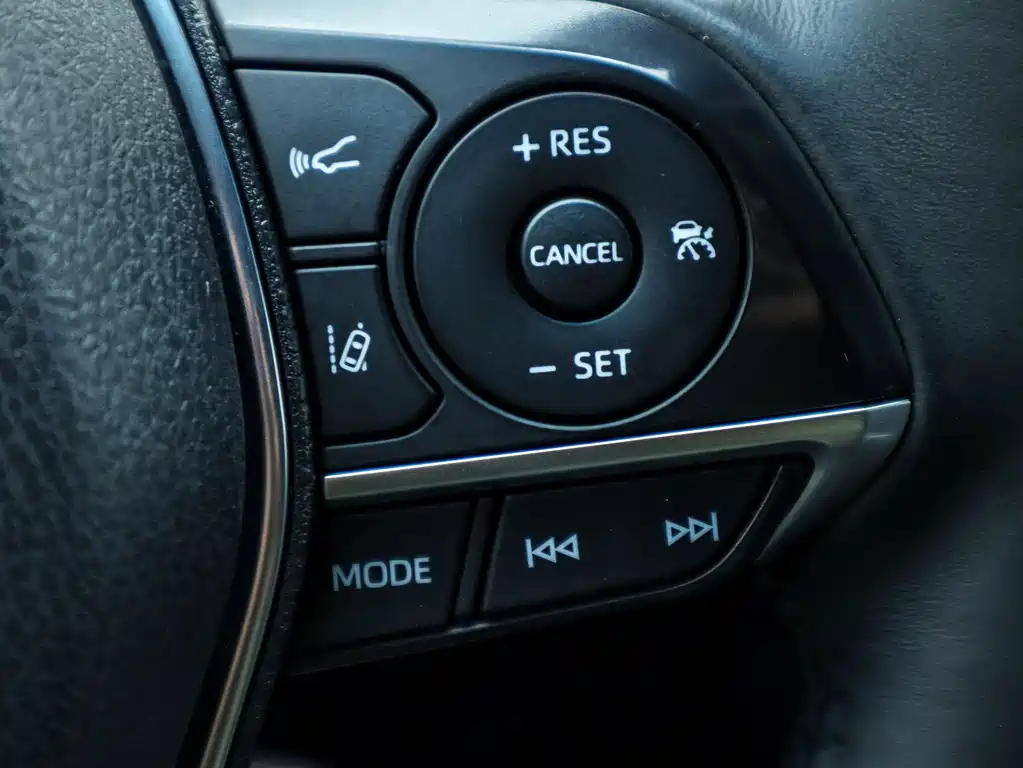 Toyota Toyota Camry 2019 Facelift 2.0G Luxury Edition 2020 - thumbnail 23