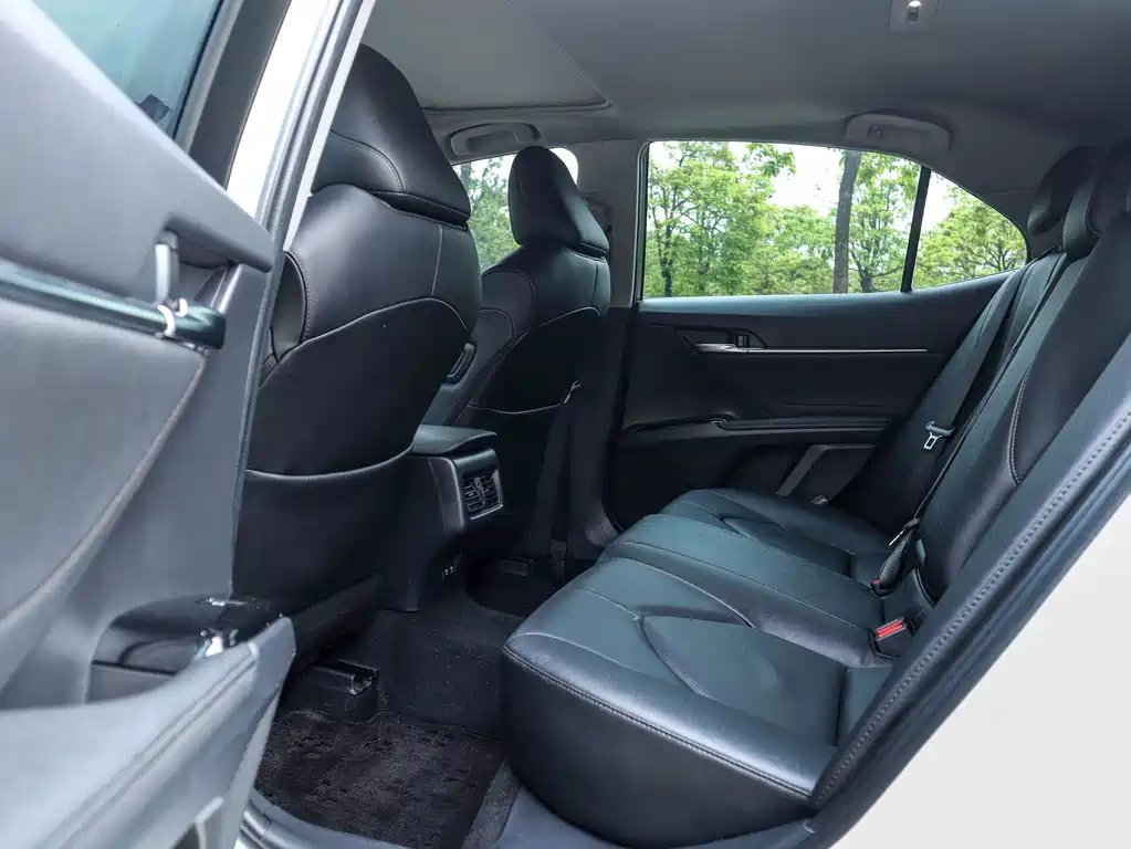 Toyota Toyota Camry 2019 Facelift 2.0G Luxury Edition 2020 - thumbnail 28
