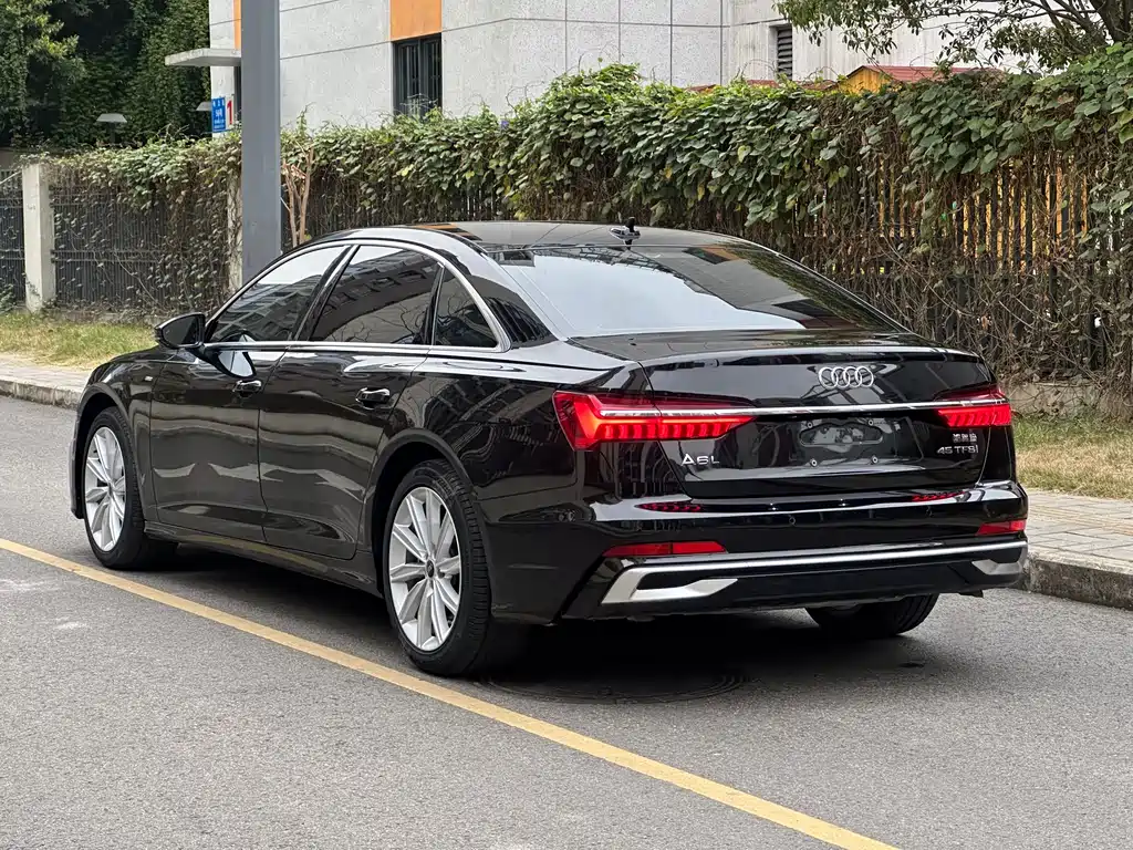 Audi Audi A6L 2023 45 TFSI Premium Dynamic Edition 2023 - thumbnail 6