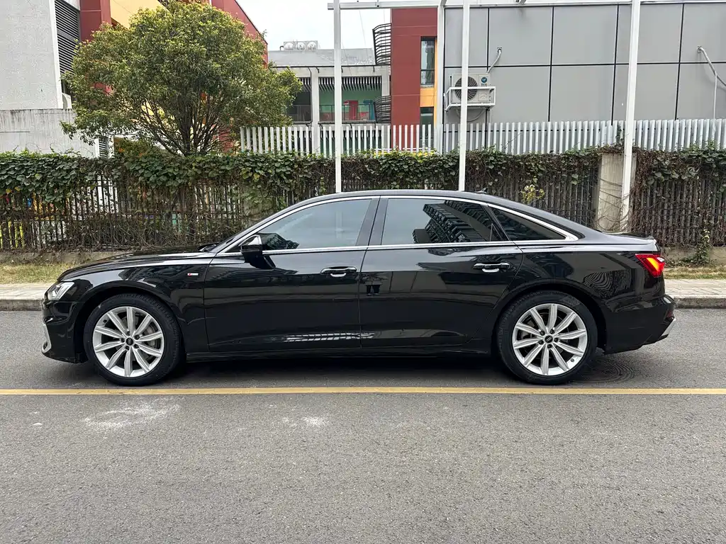 Audi Audi A6L 2023 45 TFSI Premium Dynamic Edition 2023 - thumbnail 9