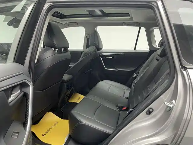 Toyota Venza 2023 2.0L CVT AWD Luxury Plus Edition 2023 - thumbnail 6