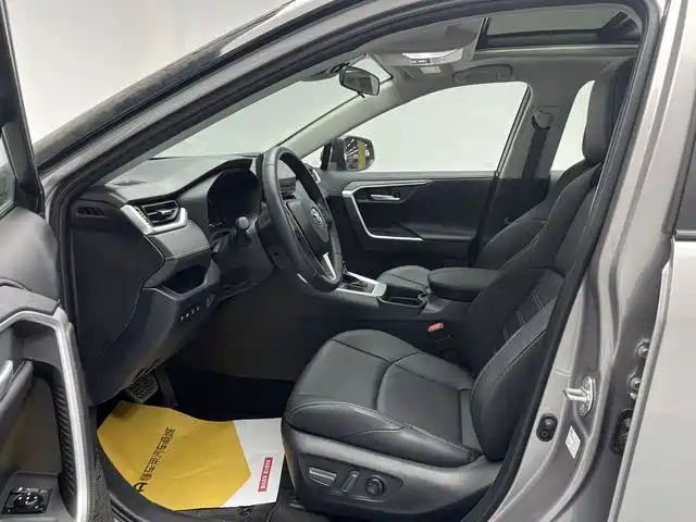 Toyota Venza 2023 2.0L CVT AWD Luxury Plus Edition 2023 - thumbnail 10