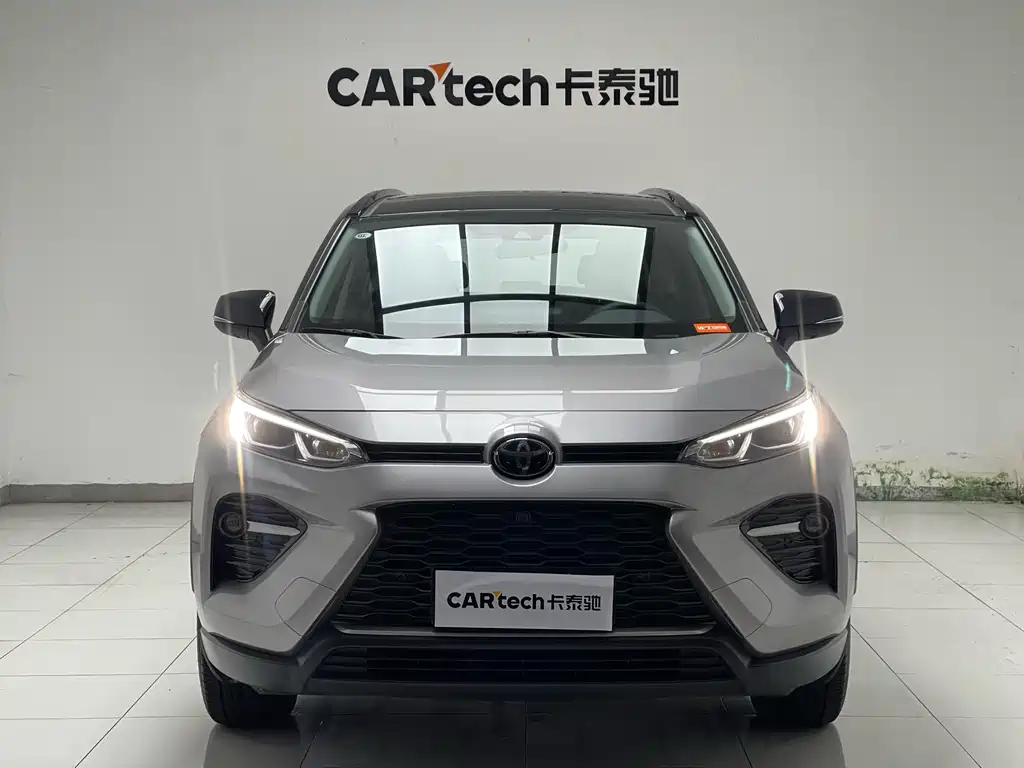 Toyota Venza 2023 2.0L CVT AWD Luxury Plus Edition 2023 - thumbnail 18