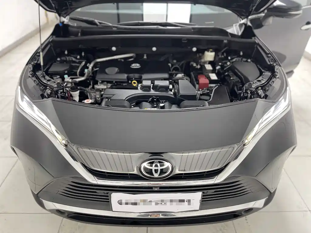 Toyota Toyota Harrier 2022 2.0L CVT 2WD Premium Edition 2023 - thumbnail 5