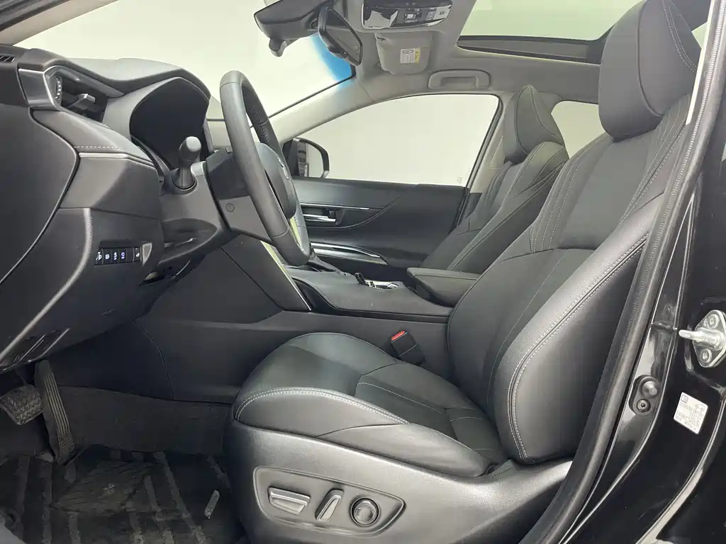 Toyota Toyota Harrier 2022 2.0L CVT 2WD Premium Edition 2023 - thumbnail 30