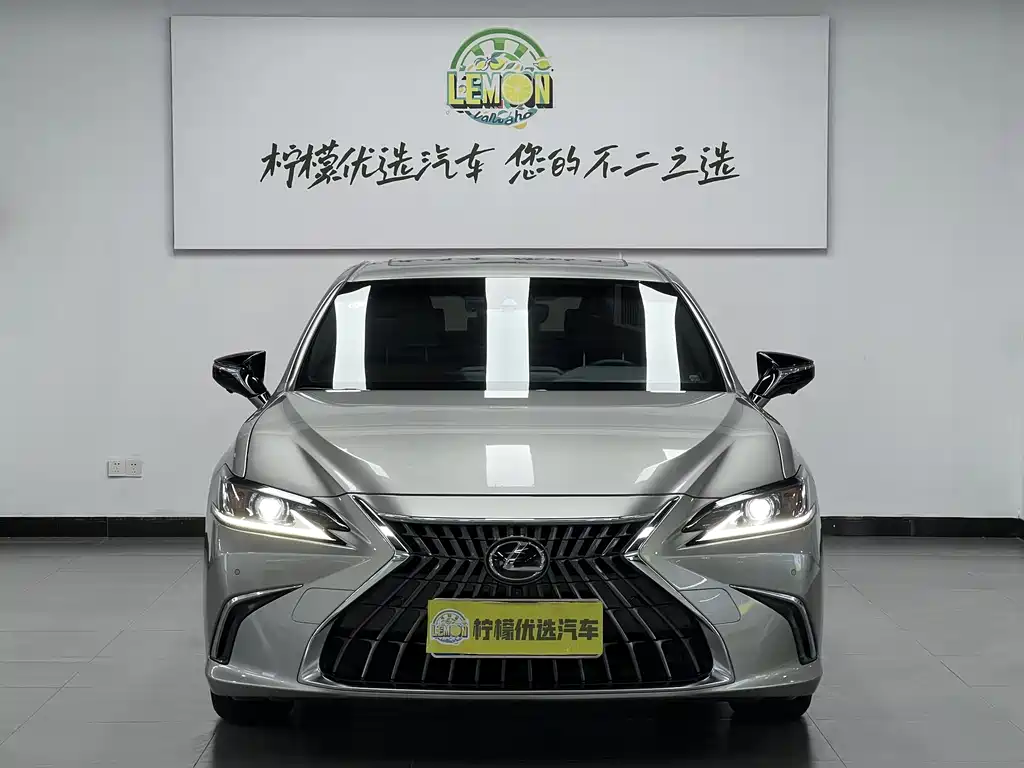 Lexus Lexus ES 2021 200 Excellent Edition 2022 - thumbnail 2