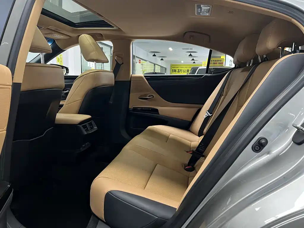 Lexus Lexus ES 2021 200 Excellent Edition 2022 - thumbnail 20