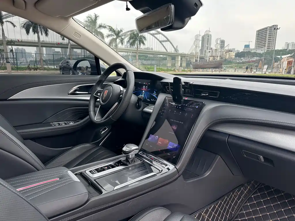 Hongqi Hongqi H5 2023 2.0T Automatic Smart Connectivity Flag Enjoyment Edition 2023 - thumbnail 22