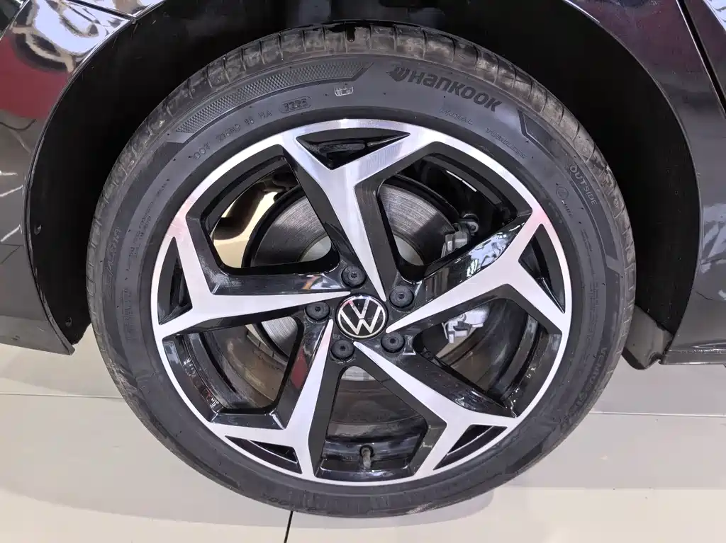 Volkswagen Passat 2025 Model Outstanding 380TSI Starry Sky Dragon Edition 2025 - thumbnail 16