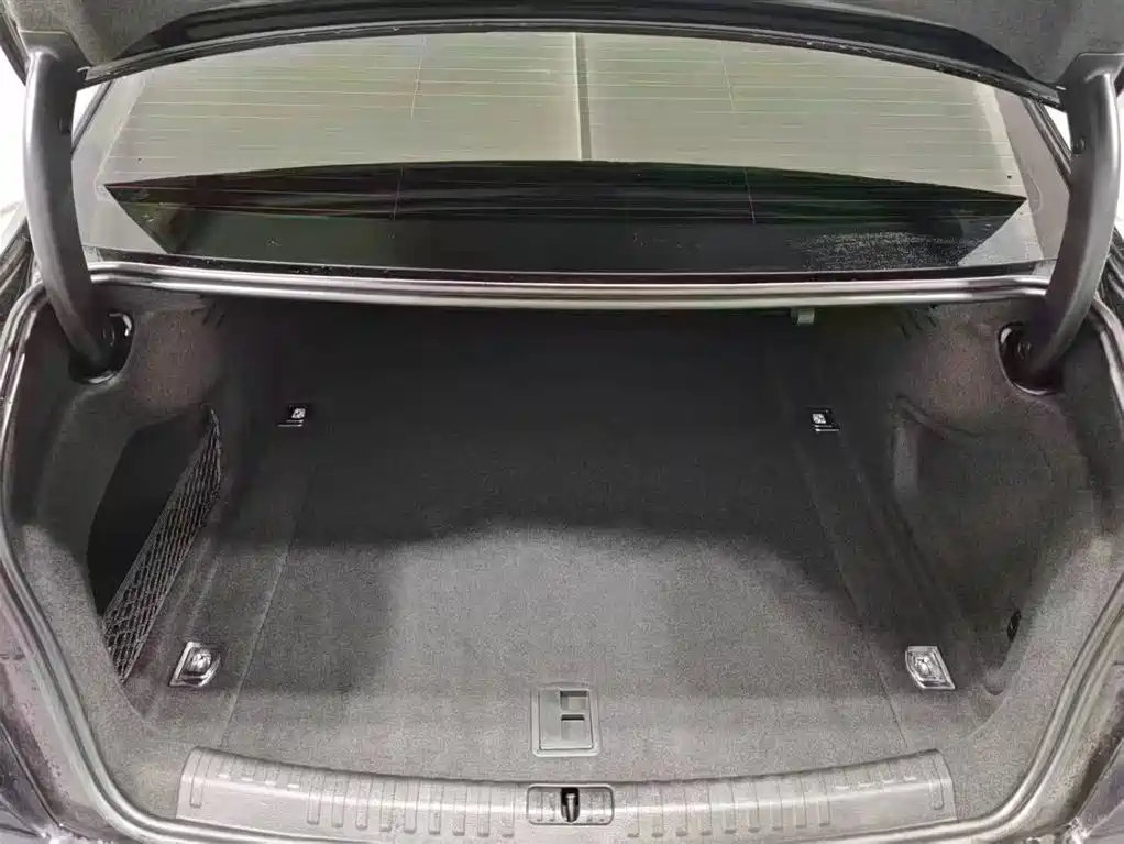 Audi Audi A6L 2024 45 TFSI Premium Dynamic Edition 2024 - thumbnail 17